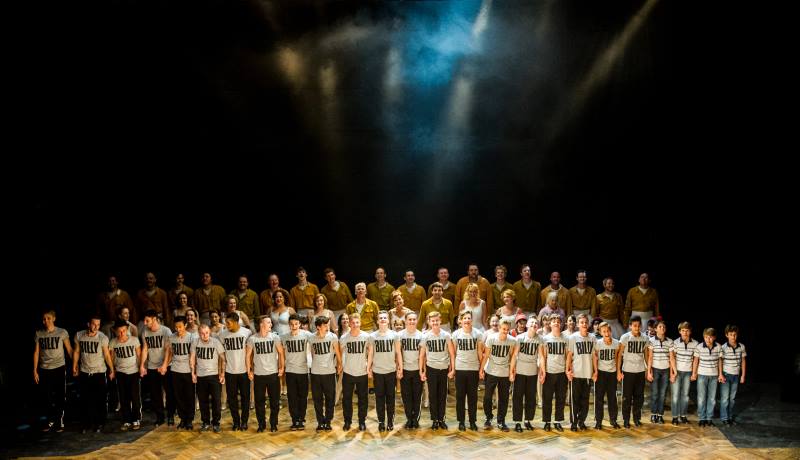 The Cast for Billy Elliot Live
